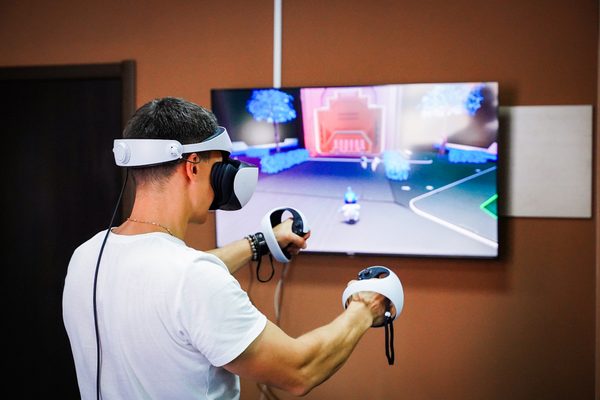 Интерактивное пространство и VR-игры — фото 1